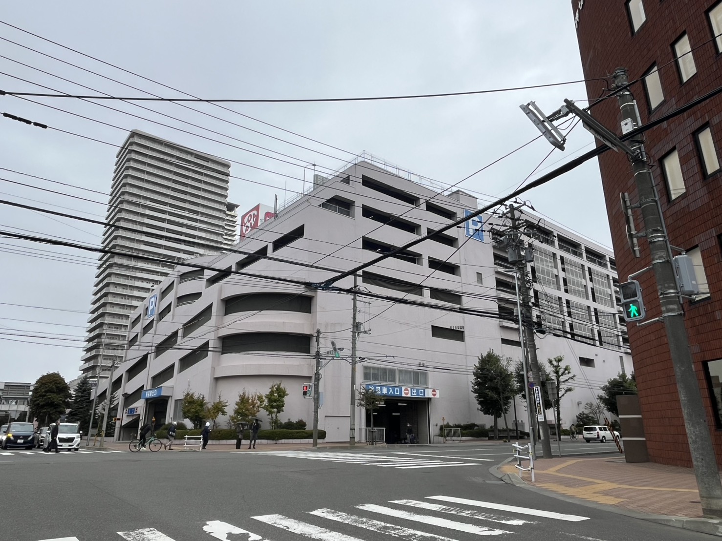 スーパー　ロピア琴似店（スーパー）まで602m