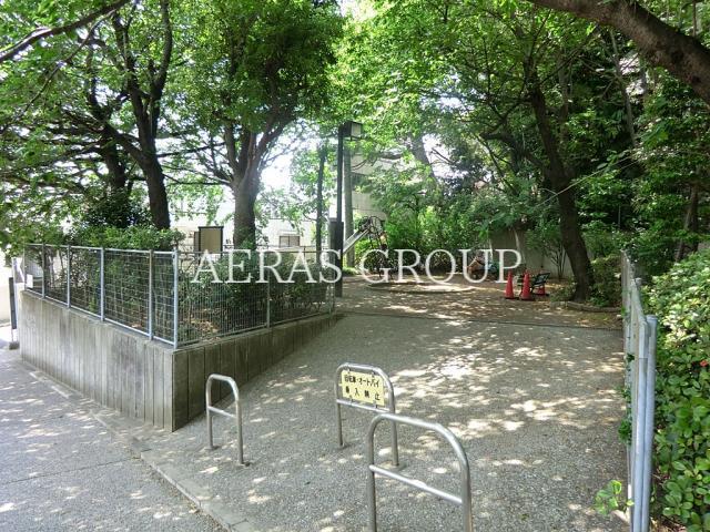 公園　サンサン児童公園（公園）まで118m