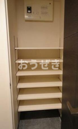 収納　※同仕様参考写真