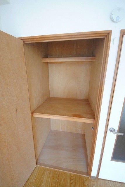 収納　写真は３０２号室