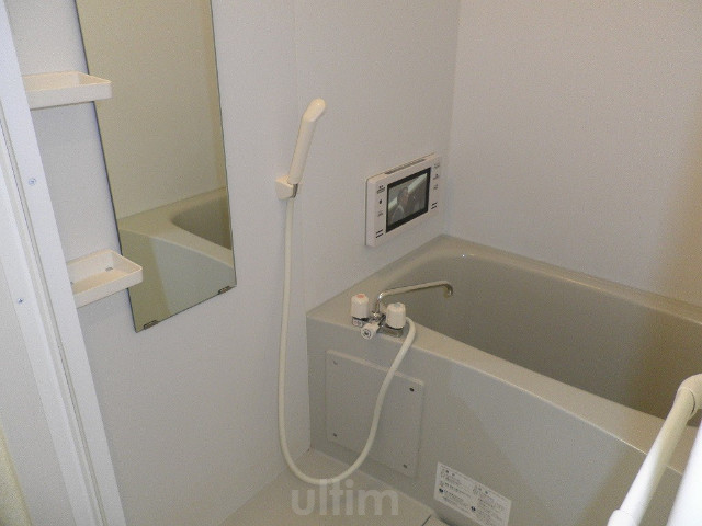 バス・シャワールーム　別室の画像です、ご参考までに