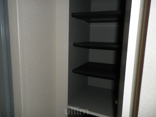 玄関　別室の画像です、ご参考までに