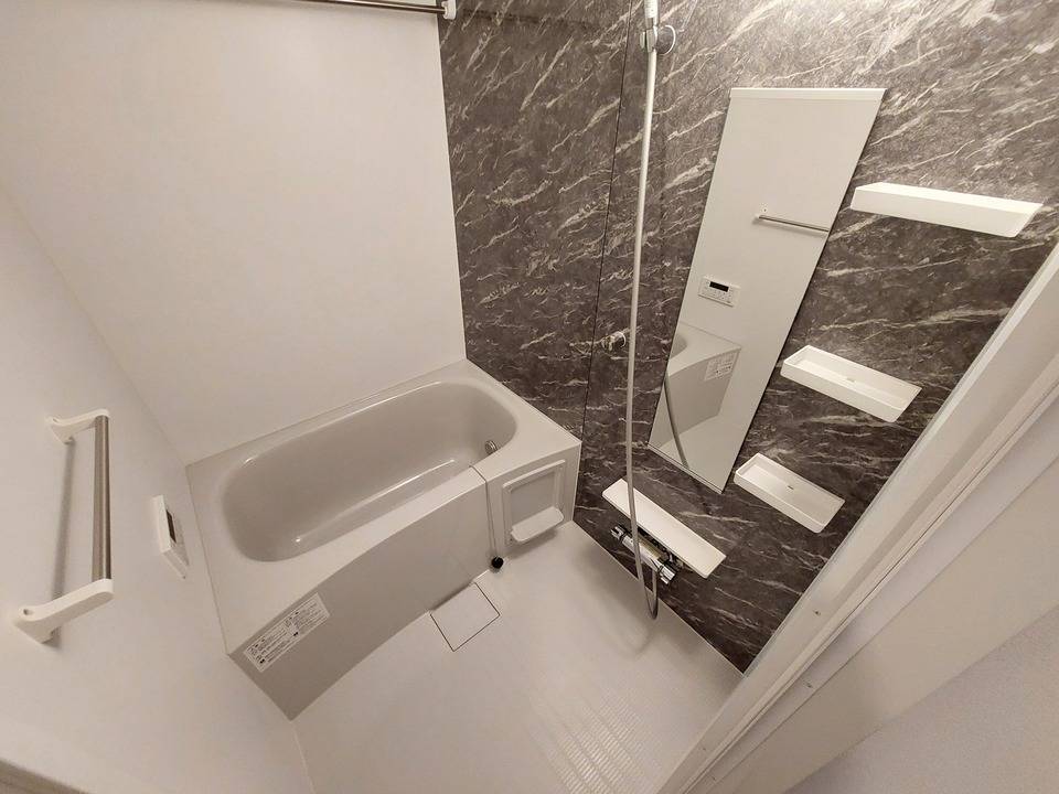 バス・シャワールーム　浴室