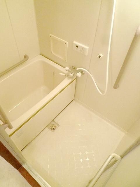 バス・シャワールーム　★綺麗な浴室★