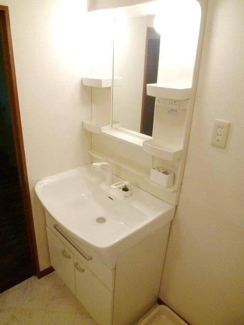 洗面設備　★シャンプードレッサーの独立洗面台★