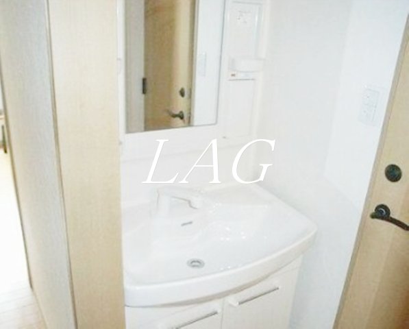 洗面設備　洗面台です。