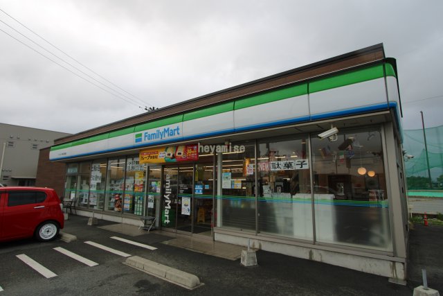 コンビニ　ファミリーマート　サンロード熊本浜線店（コンビニ）まで382m