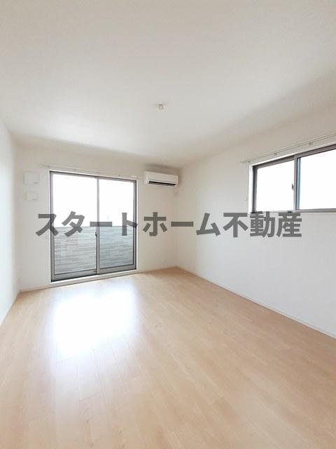 居室・リビング　ゆったりとした居間です