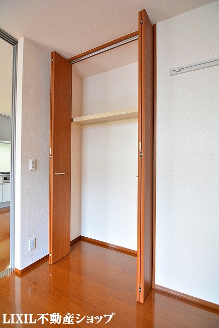 収納　南側洋室のクローゼットです。