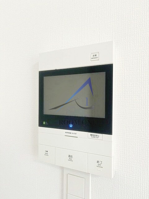 セキュリティ　モニター付きインターホンです。