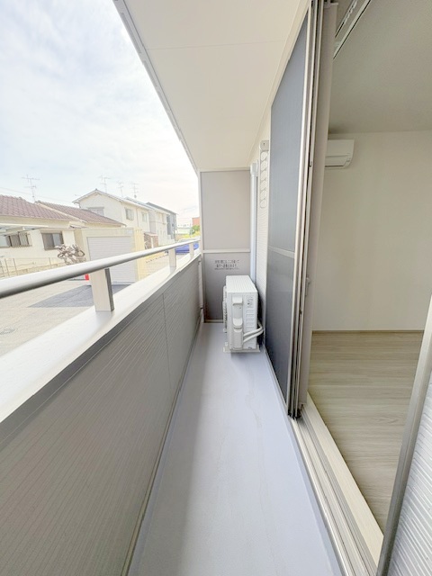 バルコニー　お問合せはシティホーム海田センター　082-821-2227