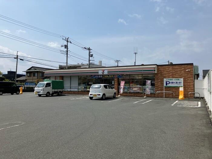 コンビニ　セブンイレブン下香貫南店（コンビニ）まで873m