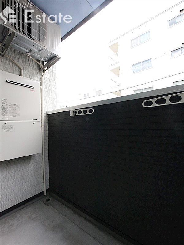 バルコニー　バルコニー