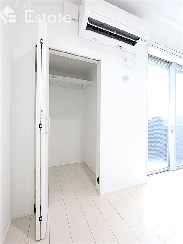 収納　クローゼット