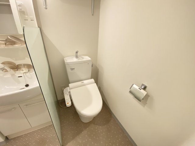 トイレ　コンパクトで使いやすいトイレです