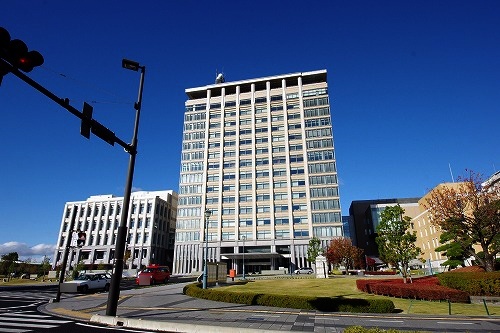 役所　栃木県庁（役所）まで1641m