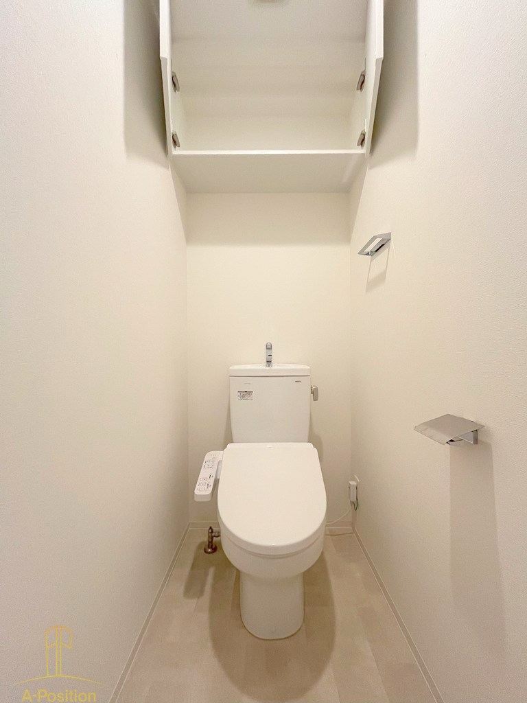 トイレ　スプランディッド難波WESTII