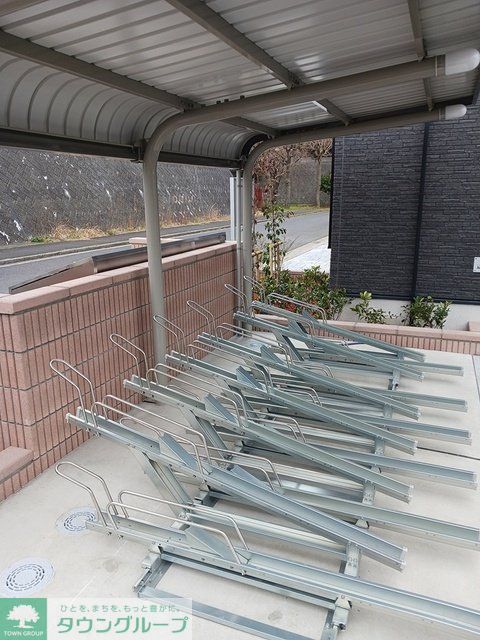 エントランス　お問合せはタウンハウジングまで！※現地待合わせ相談可能