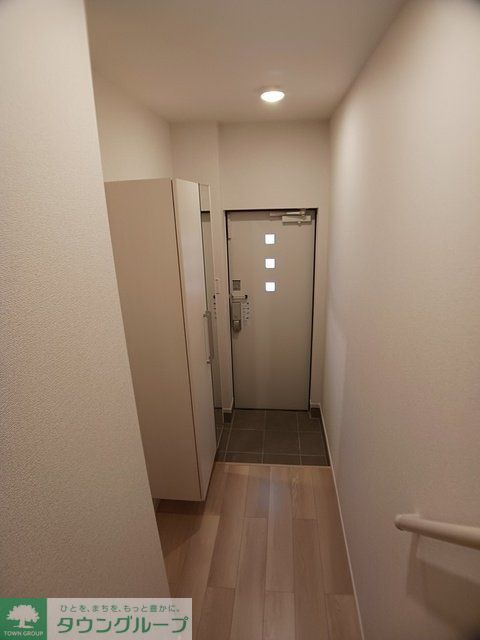 玄関　お問合せはタウンハウジングまで！※現地待合わせ相談可能