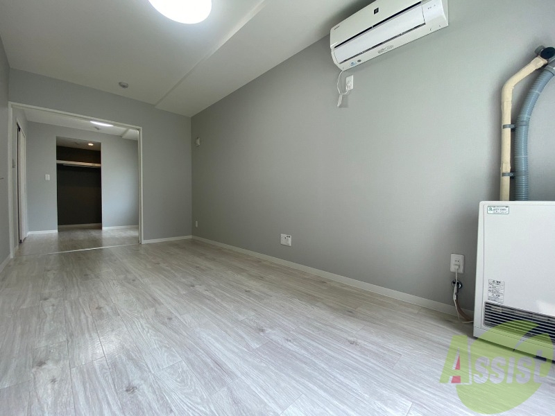 居室・リビング　広くてきれいなリビングです！快適に過ごせそうですね。