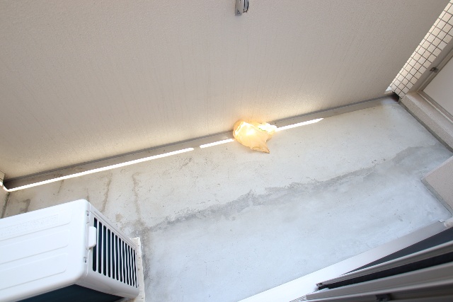 バルコニー　※別室の参考写真の為、現況優先です。