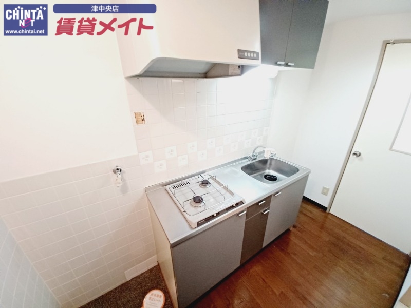 キッチン　同型参考写真