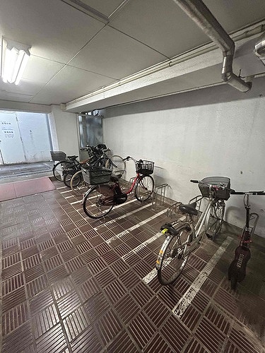 駐車場　駐輪場