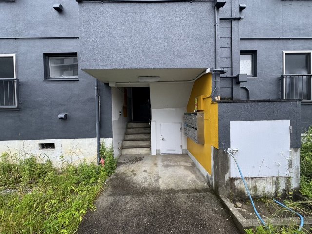 エントランス　毎日通るエントランスはこのようになっています