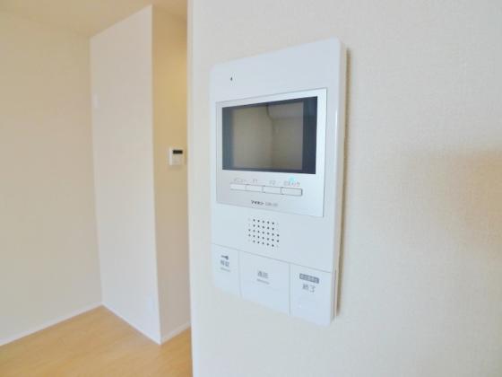 セキュリティ　【同仕様】モニターホンあり顔が見えて安心ですね