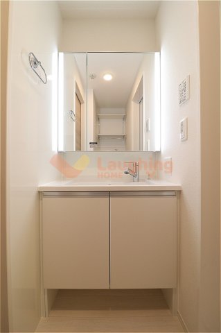 洗面設備　類似物件の参考写真です。