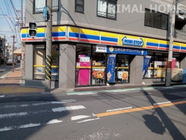 コンビニ　ミニストップ 松本町3丁目店（コンビニ）まで240m