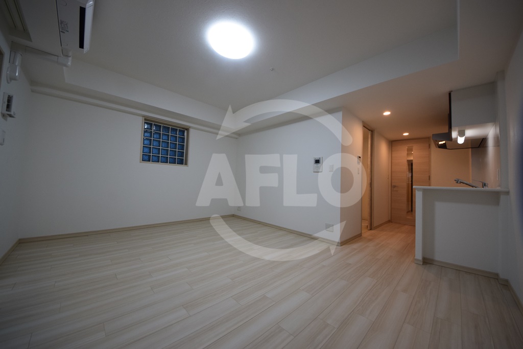 居室・リビング　グランカーサ難波元町　リビング