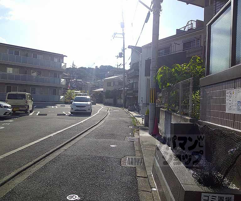 バルコニー　洗濯機は室外です・・