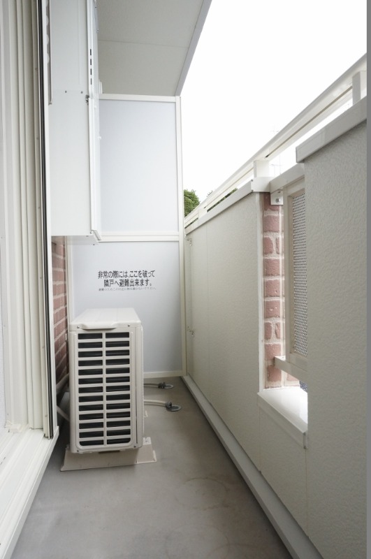 バルコニー　図面と現状に相違がある場合には現状を優先