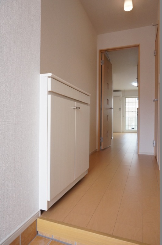 玄関　図面と現状に相違がある場合には現状を優先