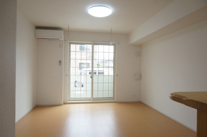 居室・リビング　図面と現状に相違がある場合には現状を優先