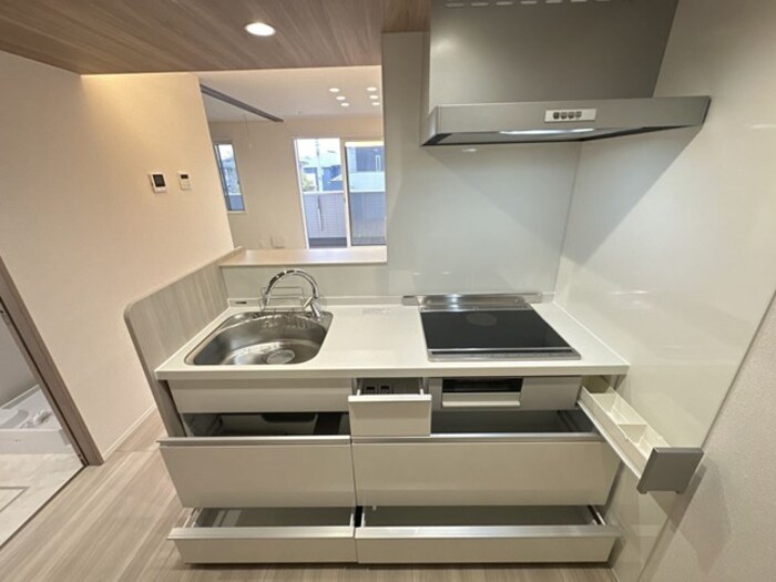 キッチン　キッチン収納