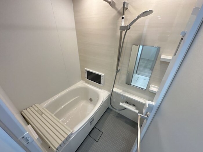 バス・シャワールーム　浴室