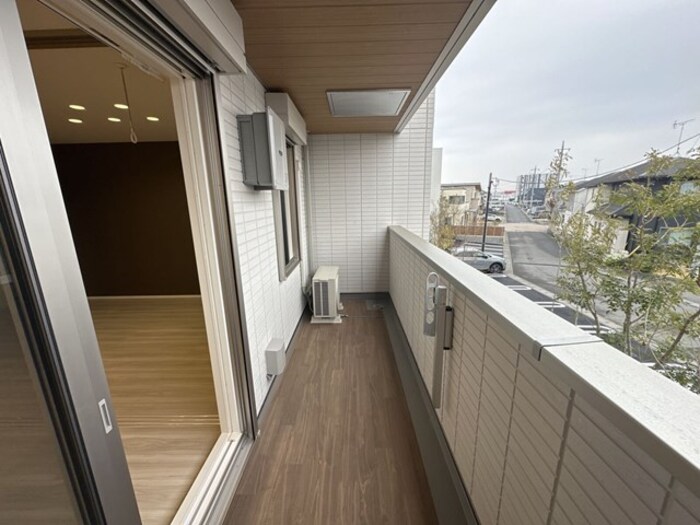 バルコニー　バルコニー