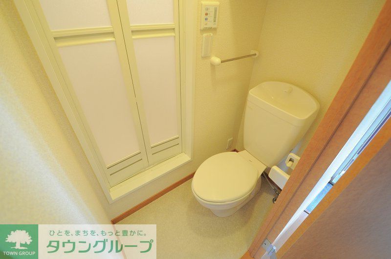 トイレ　※同タイプのお部屋の写真です