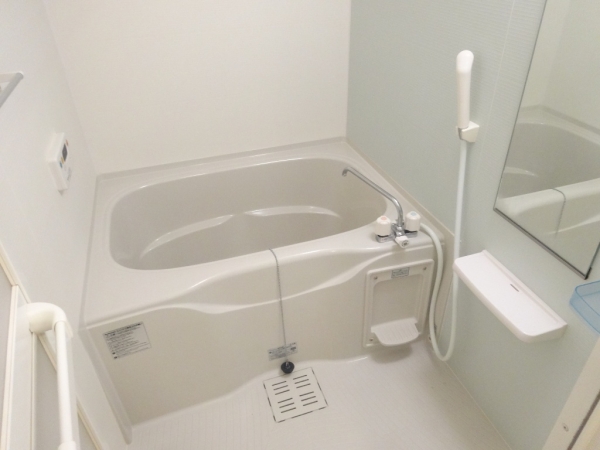 バス・シャワールーム　一日の疲れを癒してください