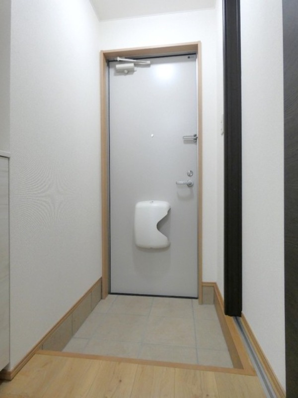 玄関　図面と現状に相違がある場合には現状を優先