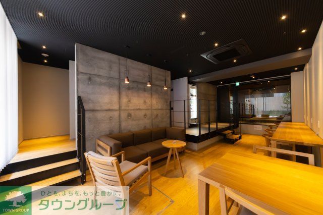 ロビー　ラウンジ