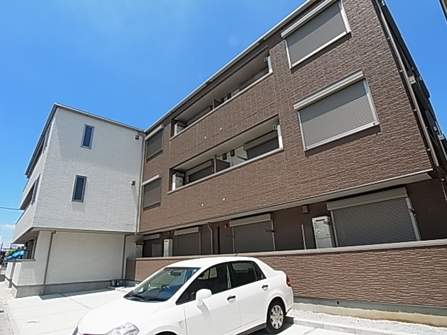 建物外観　積水ハウスのシャーメゾン