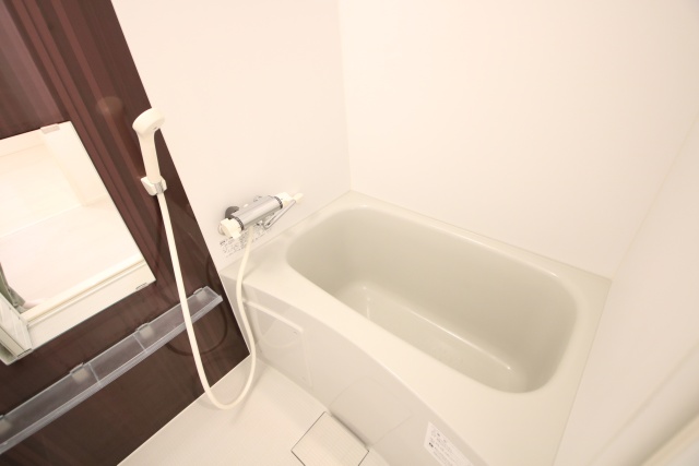 バス・シャワールーム　※別室の参考写真の為、現況優先です。