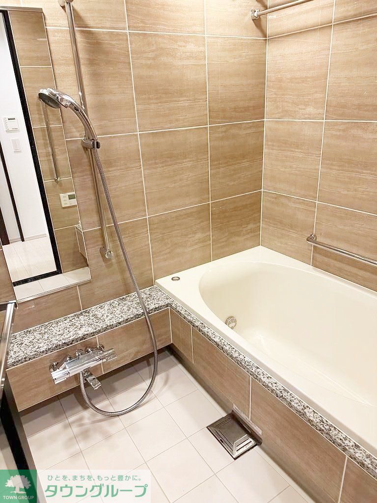 バス・シャワールーム　お部屋探しは株式会社　タウンハウジング　までお気軽にお問合…