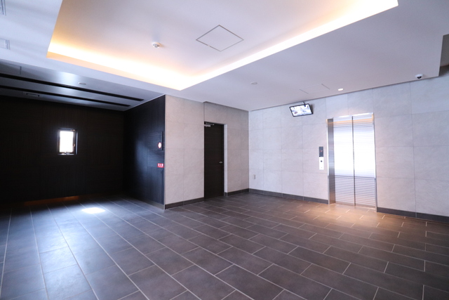 エントランス　エントランス