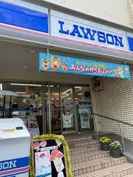 コンビニ　ローソン 天現寺店（コンビニ）まで516m