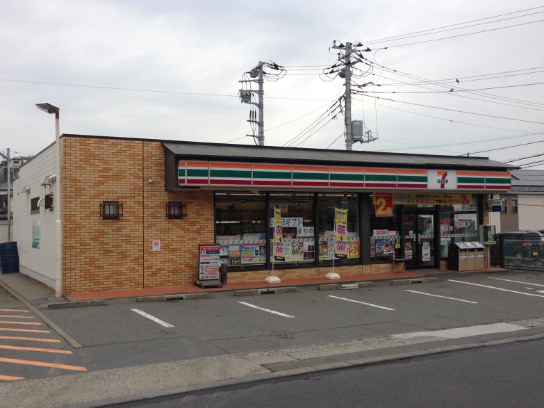 コンビニ　セブンイレブン 藤沢柄沢店（コンビニ）まで307m