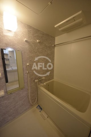 バス・シャワールーム　S-RESIDENCE谷町五丁目　浴室